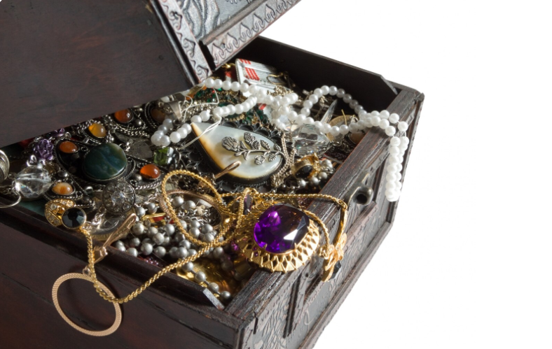 kelowna jewelers antique jewelry box